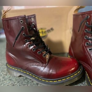 Dr. Martens cherry red US 9 women